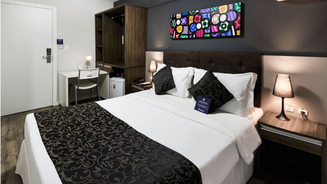 Sibara Hotel em Balneário Camboriú — hospedagem com quarto privativo incluso na excursão da Anjos Viagem
